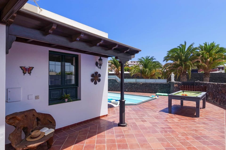 Villa Roca Negra image
