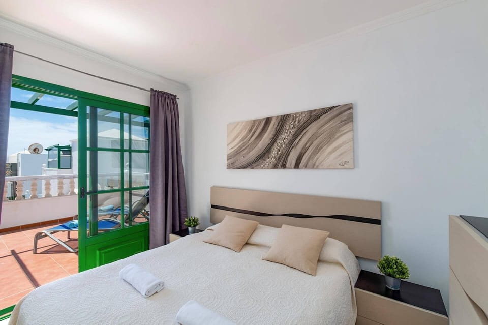 Villa Oro image