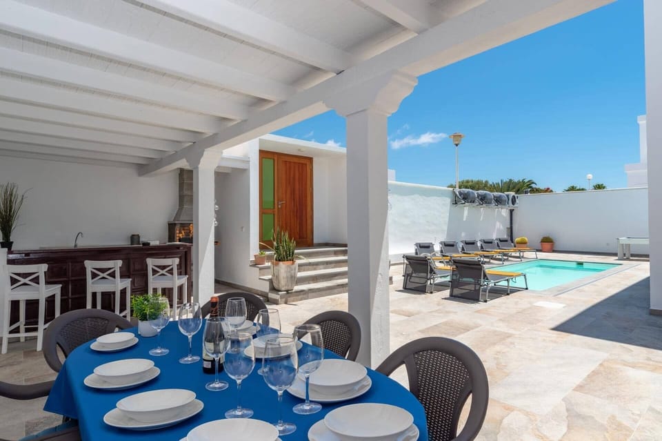 Villa Ruben image