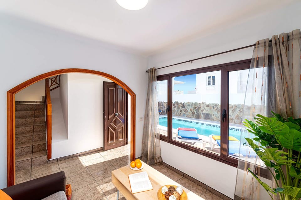 Villa Margarita image