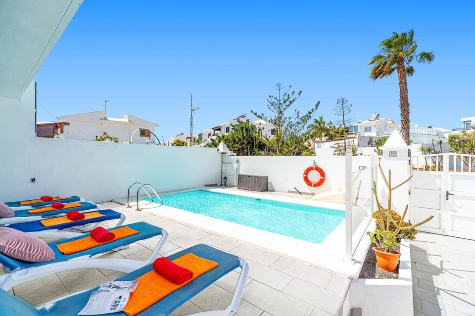 Villa Lotus image