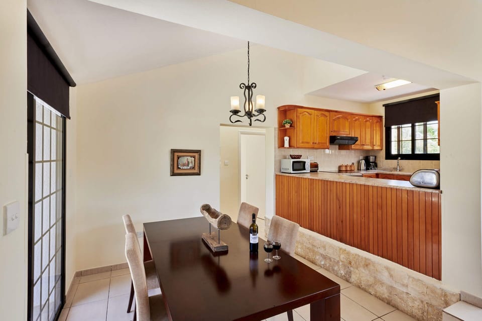 Villa Theo Sapphire image