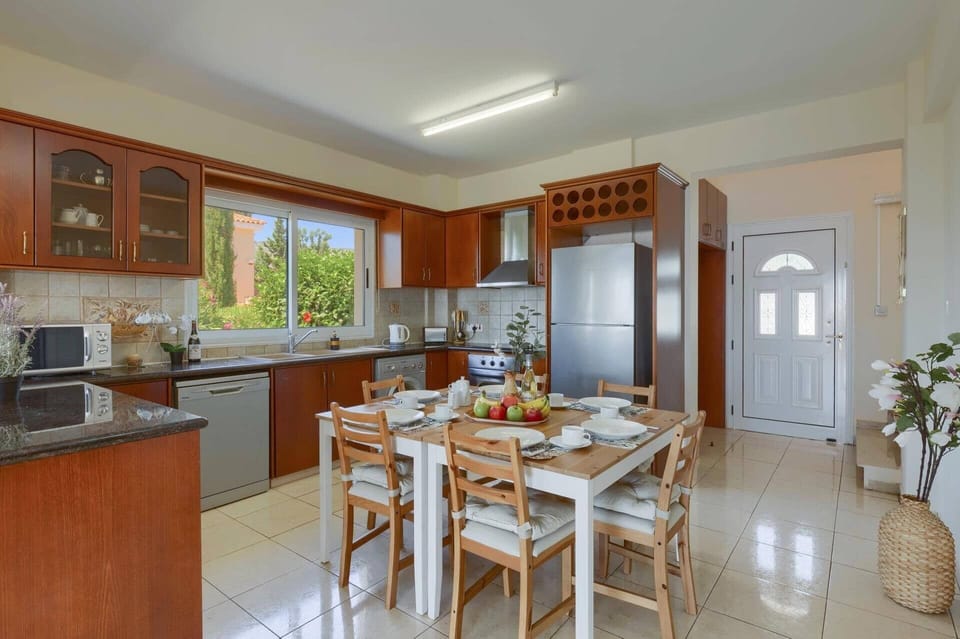 Villa Savia image