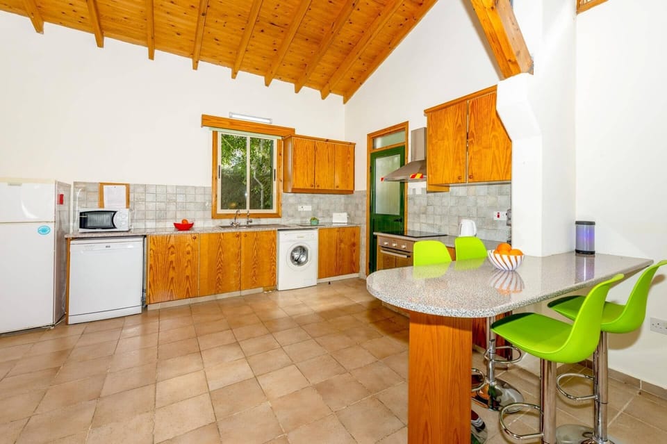 Villa Iriss image