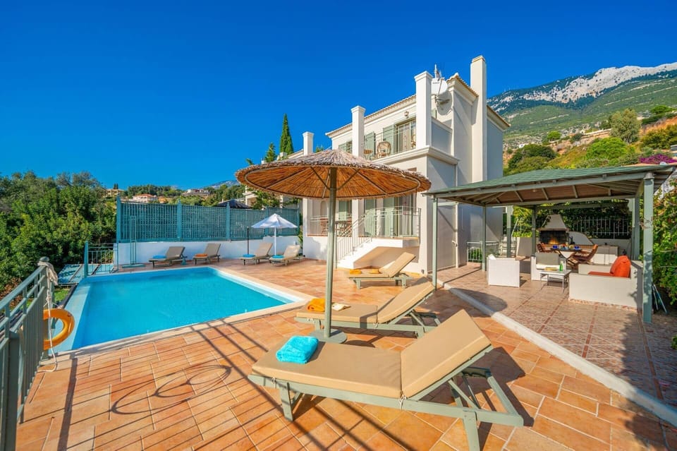 Villa Leanda image