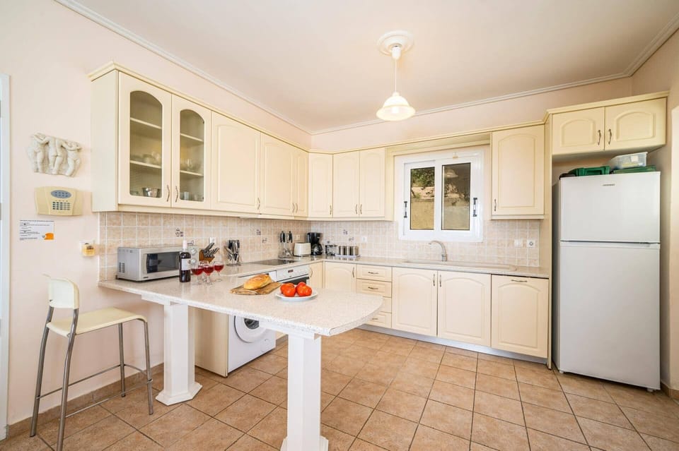 Villa Kismet image