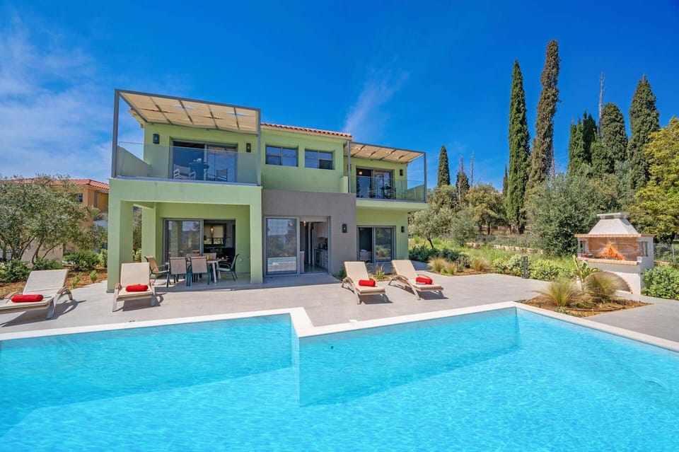Villa Mandolin image