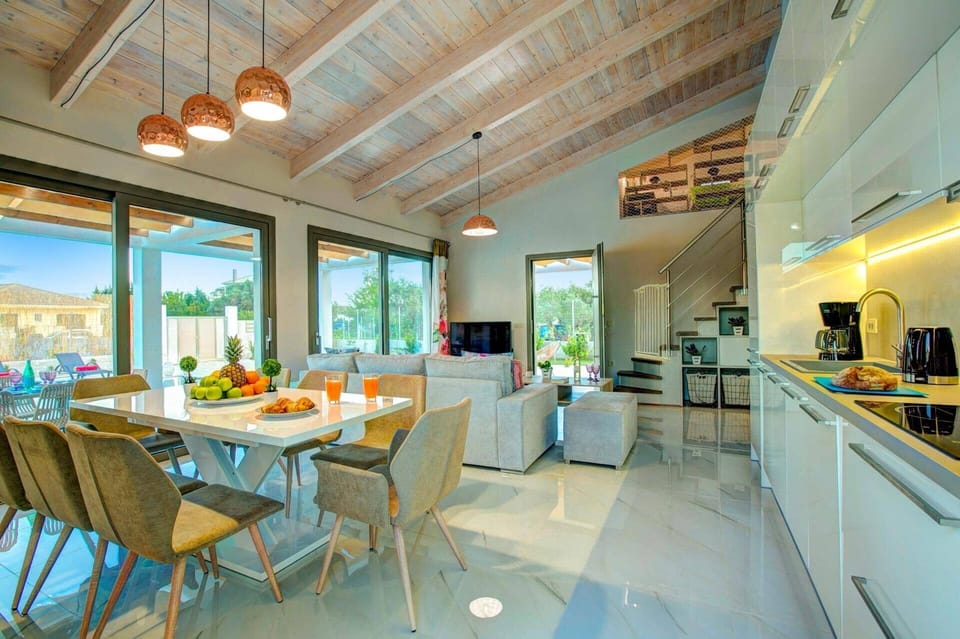 Villa Peonia image
