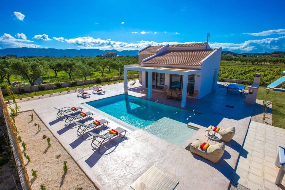 Villa Peonia image