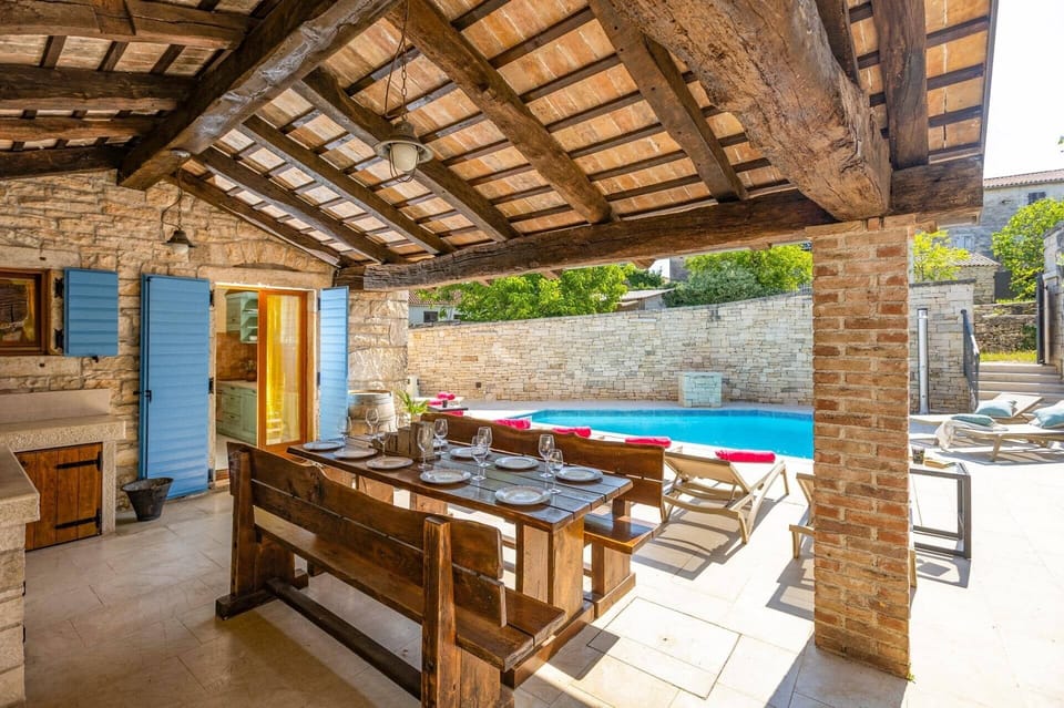 Villa Fumica image