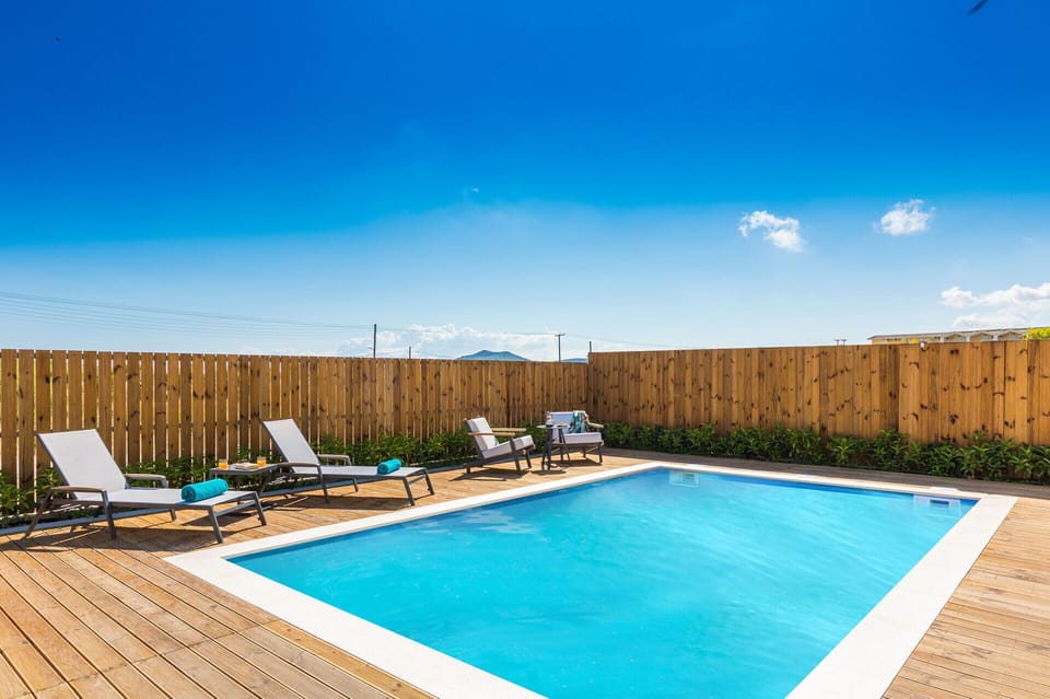 Villa Maira Azalea image