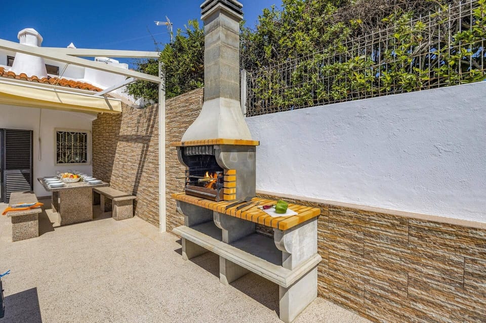 Villa Pina image