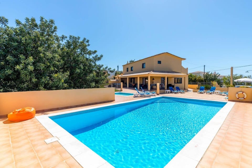 Villa Miranda image