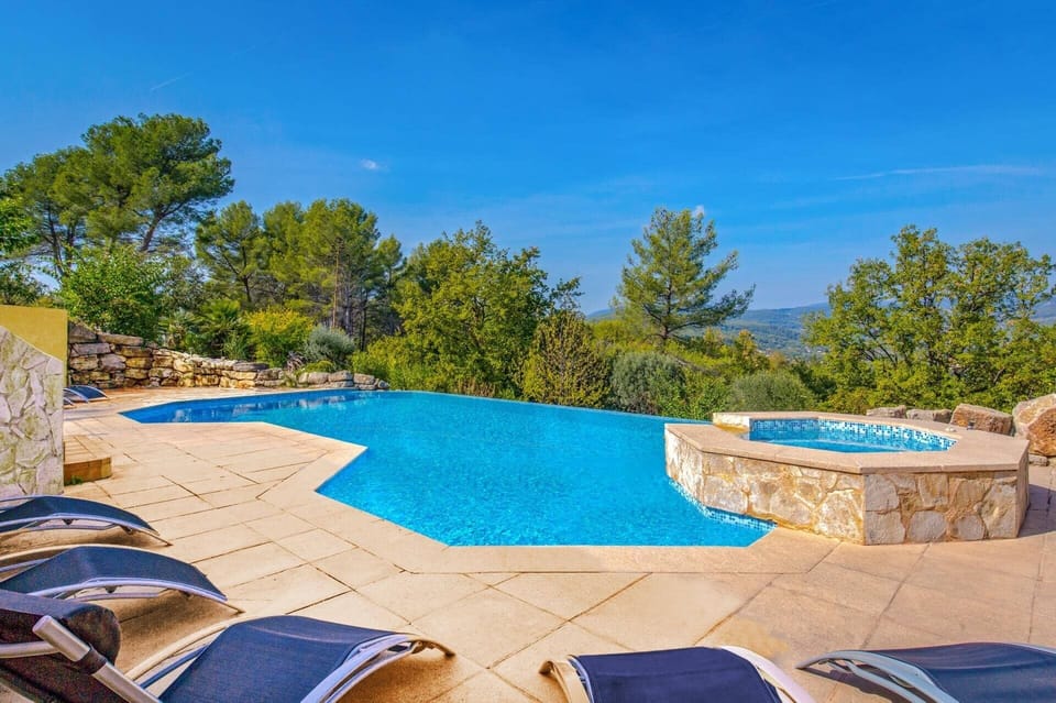 Villa Colombes image