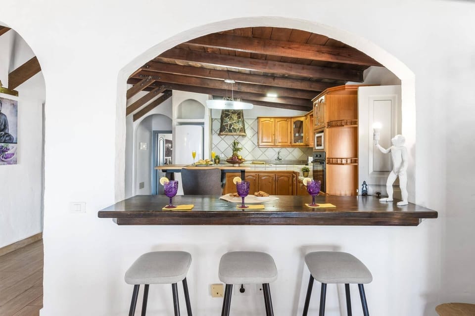 Villa Colmena image
