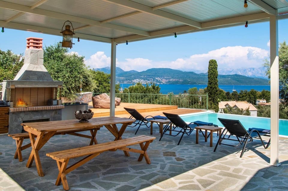 Villa Loulou image