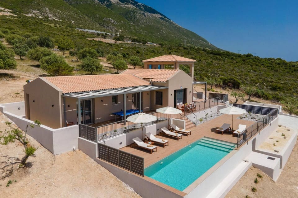 Villa Katoikia Tria image