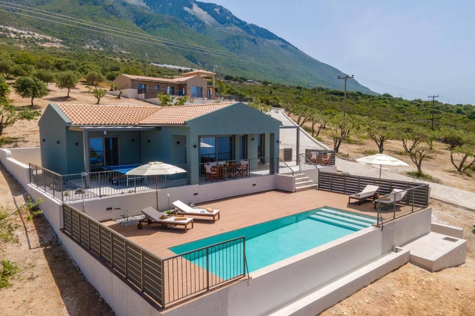 Villa Katoikia Dio image