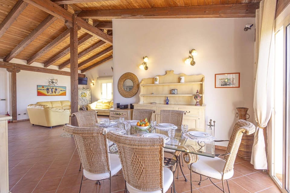 Villa Nautilus image