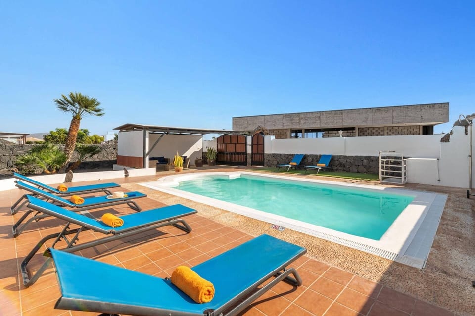 Villa Ishara image