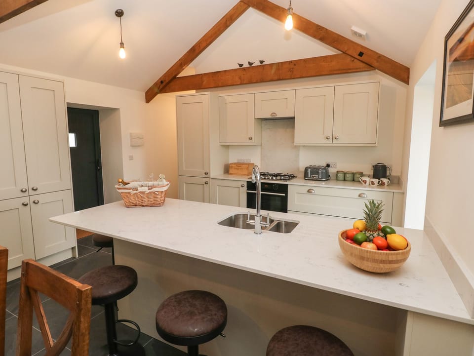 Fridge, dishwasher, electric kettle, toaster