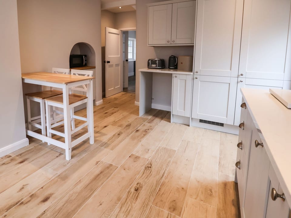 Fridge, dishwasher, electric kettle, toaster