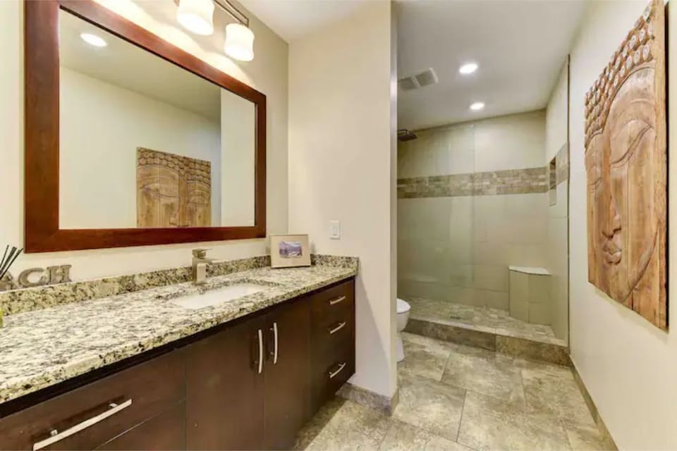 Main floor bathroom