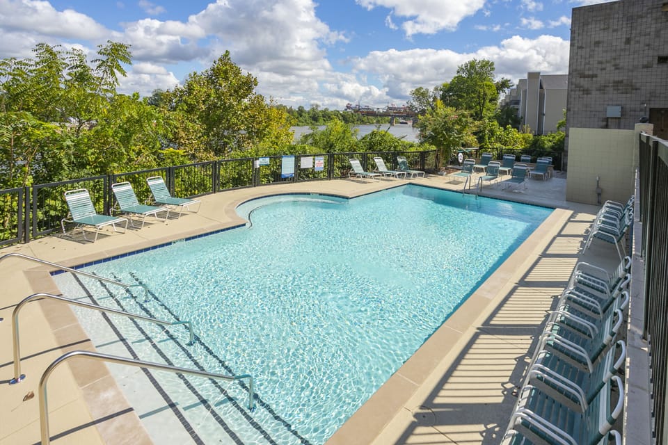 Community pool. Pool towels provided. 
