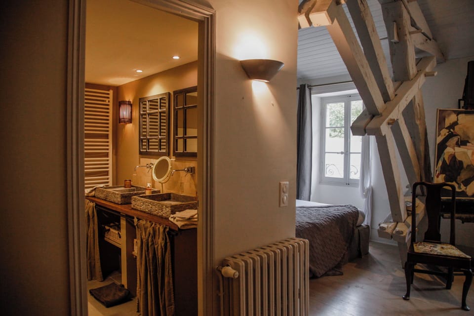 Superior Suite | Individually decorated, individually furnished, iron/ironing board