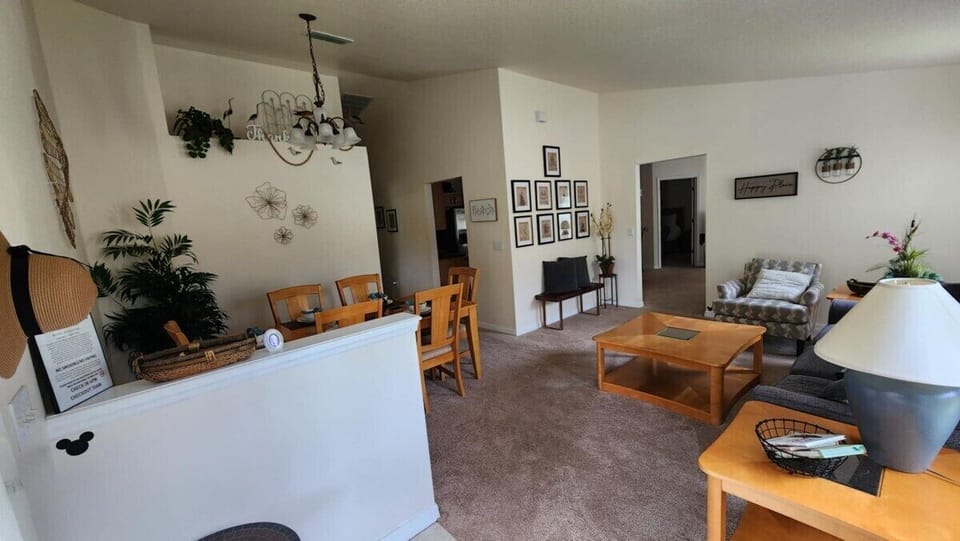 Front entry room