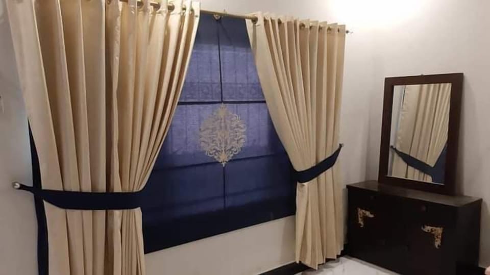 Junior Single Room | Blackout drapes, free WiFi