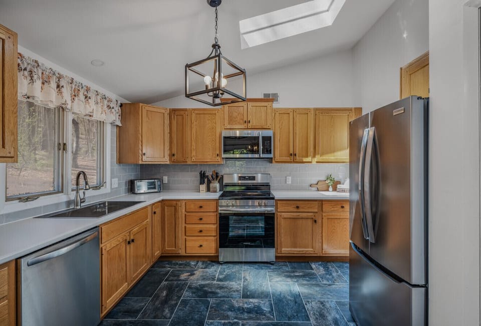 Fully stocked kitchen with pots and pans!