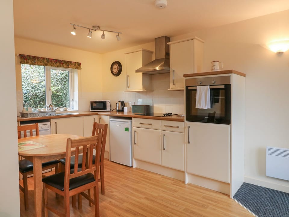 Fridge, dishwasher, electric kettle, toaster