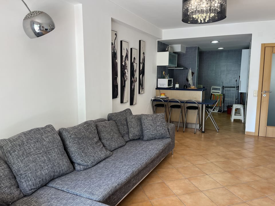 Apartment | Living area | Flat-screen TV