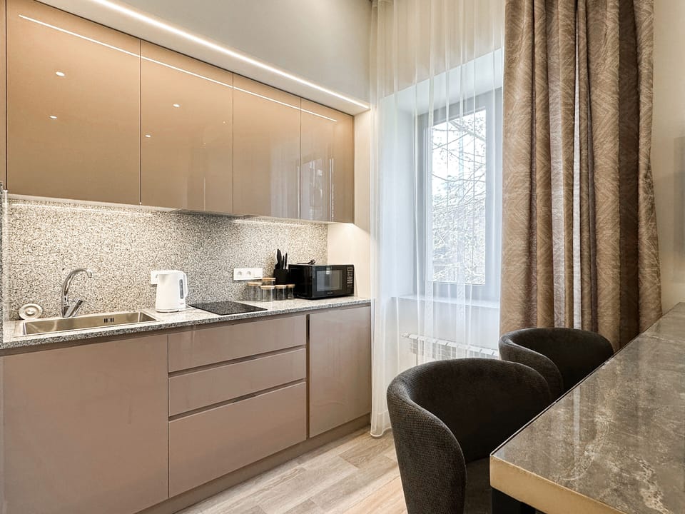 Private kitchenette