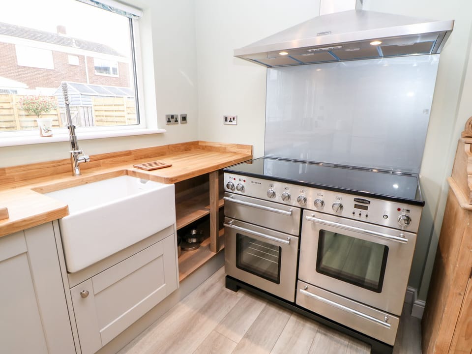 Fridge, dishwasher, electric kettle, toaster