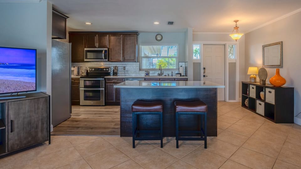Kitchen island