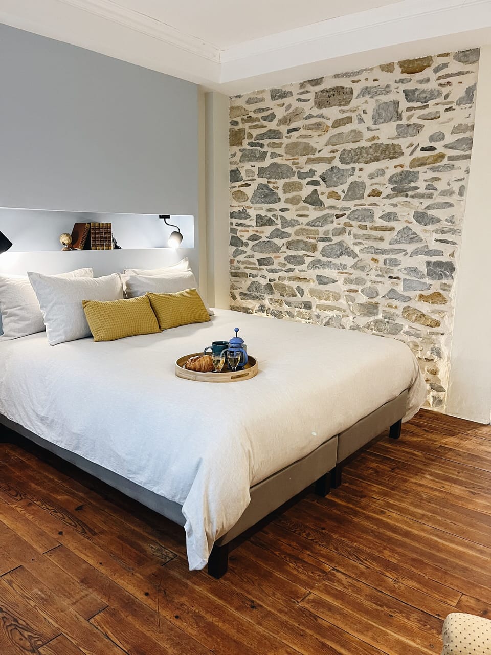 Deluxe Room | Premium bedding, down comforters, pillowtop beds, blackout drapes