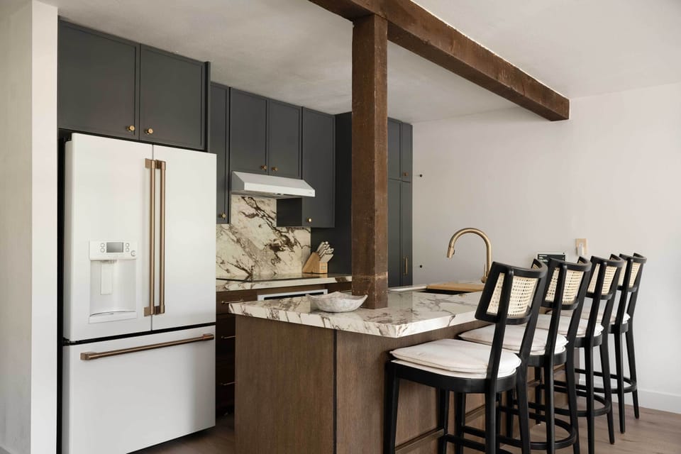 Kitchen | Coffee Maker | Toaster | Blender | Spices