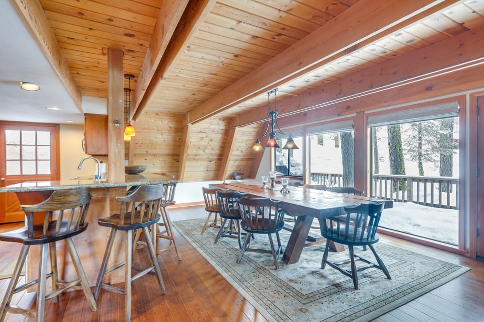 Dining Room | Dishware & Flatware | 2nd Floor (Main Level)