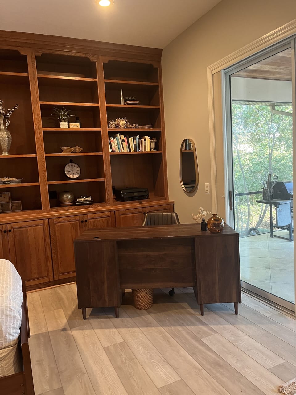 Bedroom #3 has a desk, chair and printer for those that may have to work.