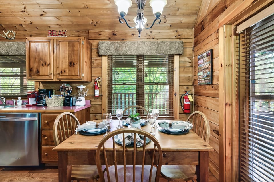 Dinning Table