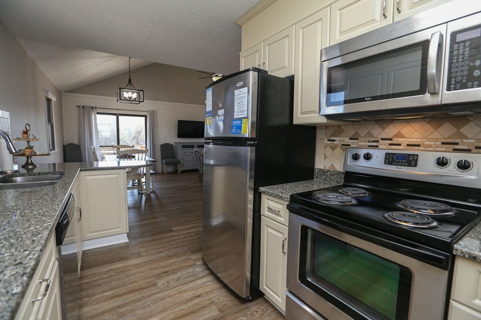 Kitchen 2023