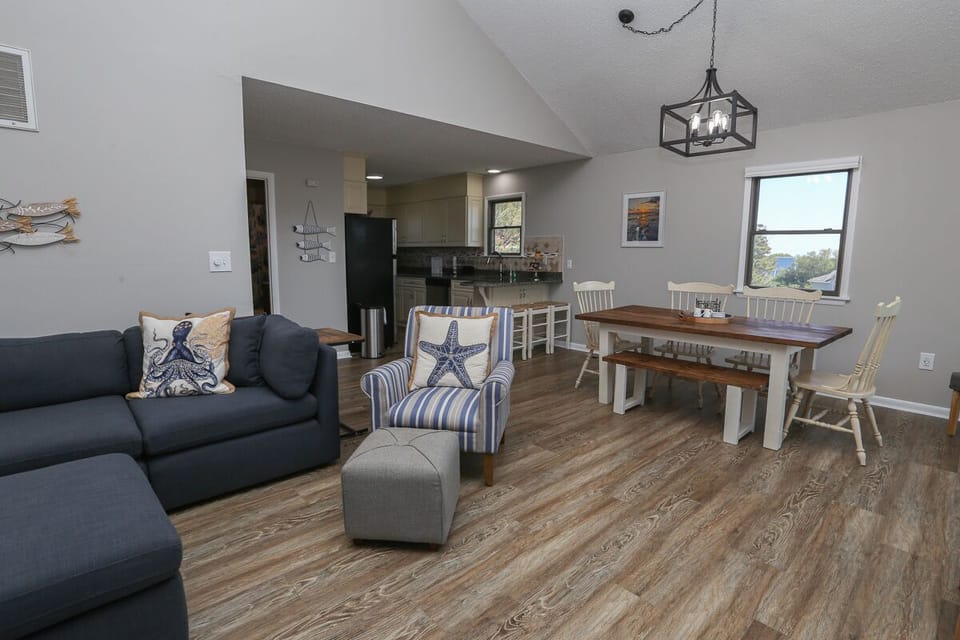 Great Room 2023