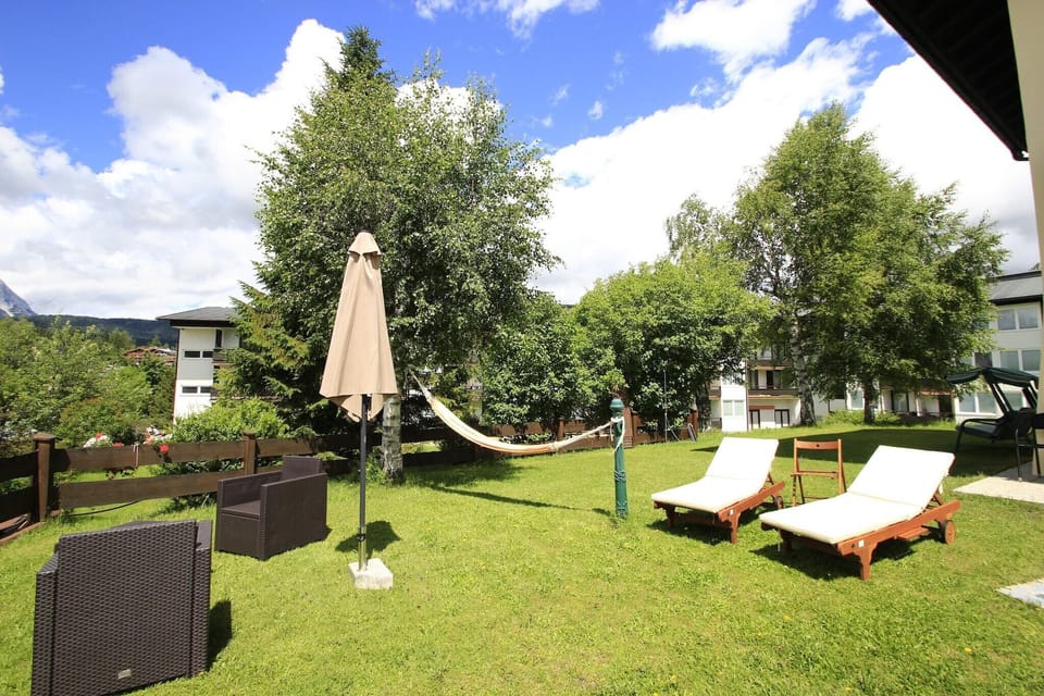 Garden [summer]