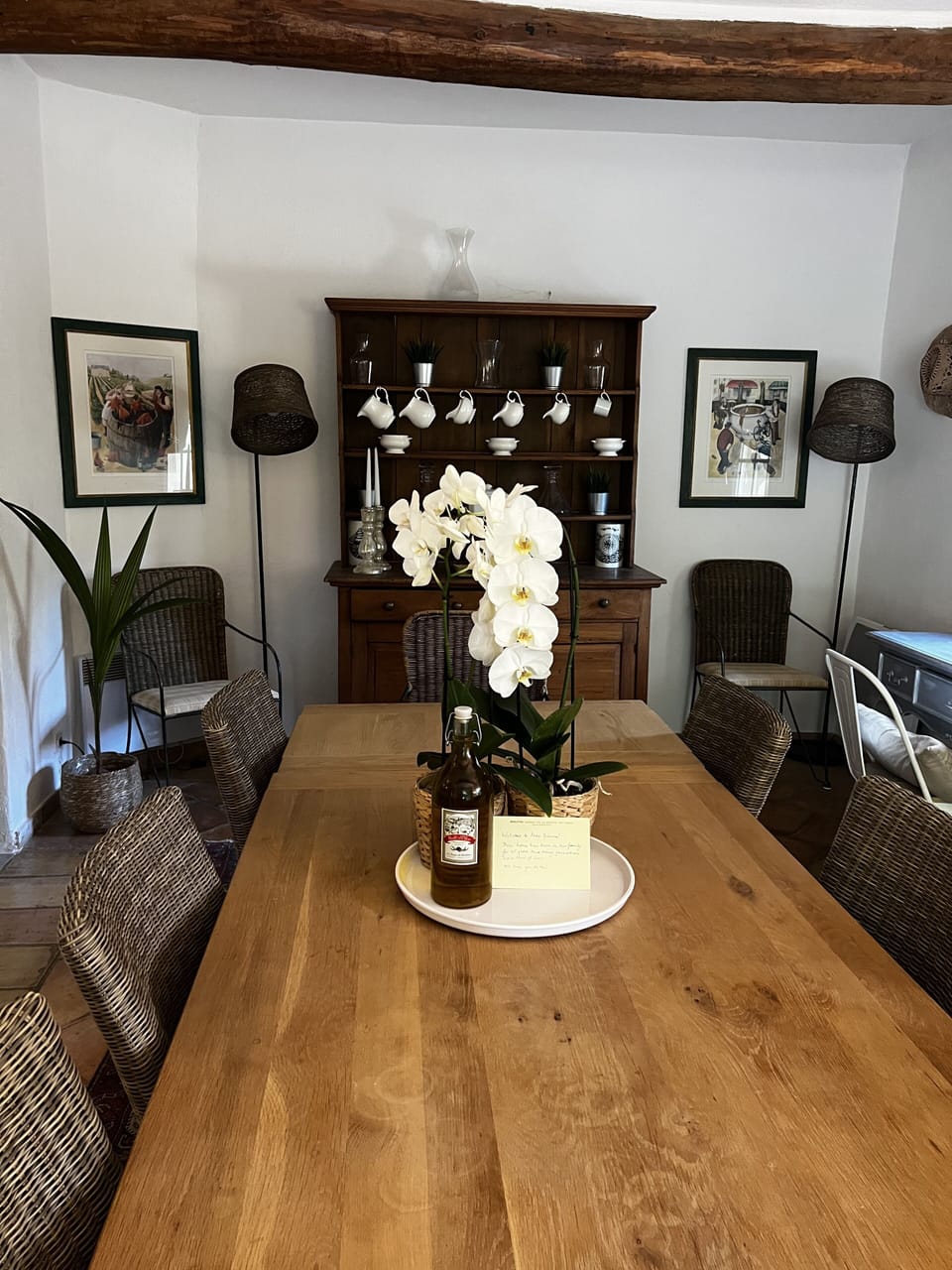 Indoor dining room