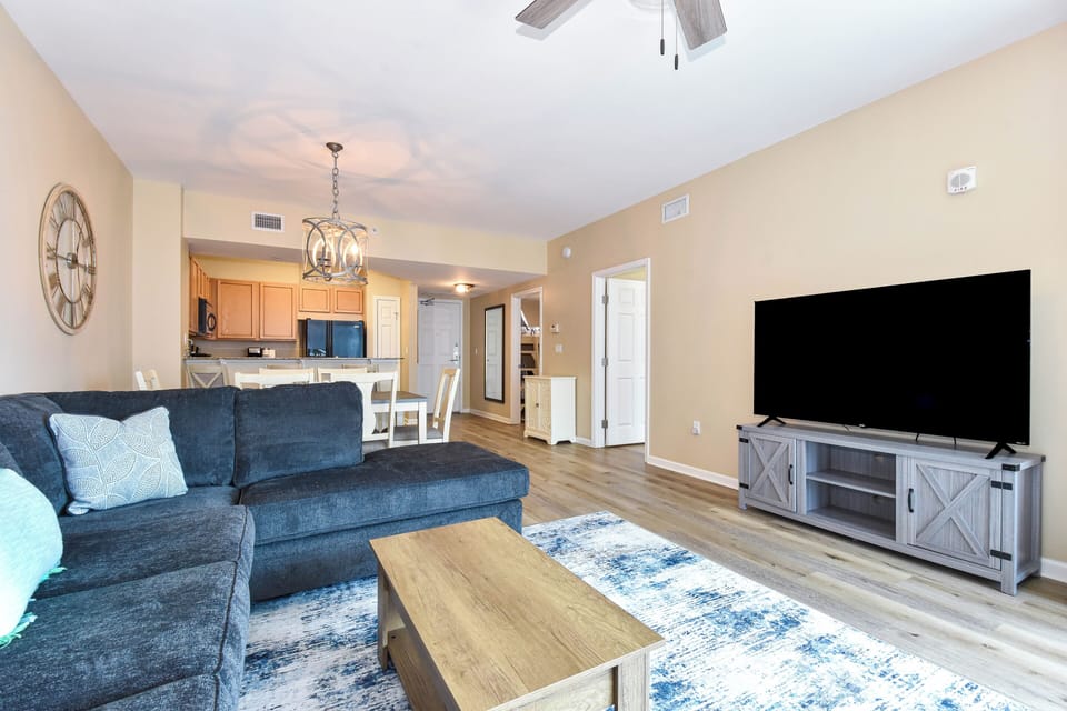 The Palms of Destin 1705 - Living Area with TV