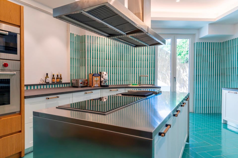 House, Smoking | 12 bedrooms