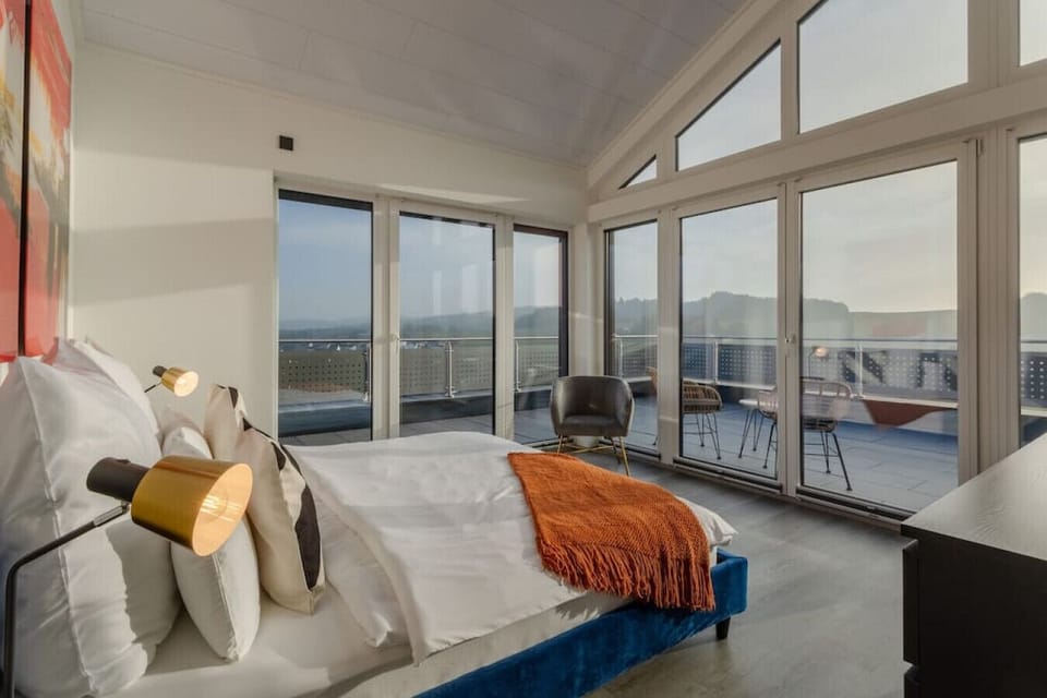 Den Sonnenuntergang vom Bett aus genießen. Mehr Urlaub geht nicht, oder?