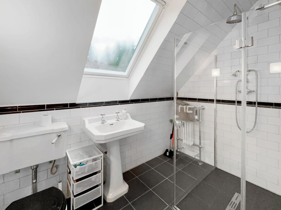Bathroom | The Lodge, West Linton, near Edinburgh